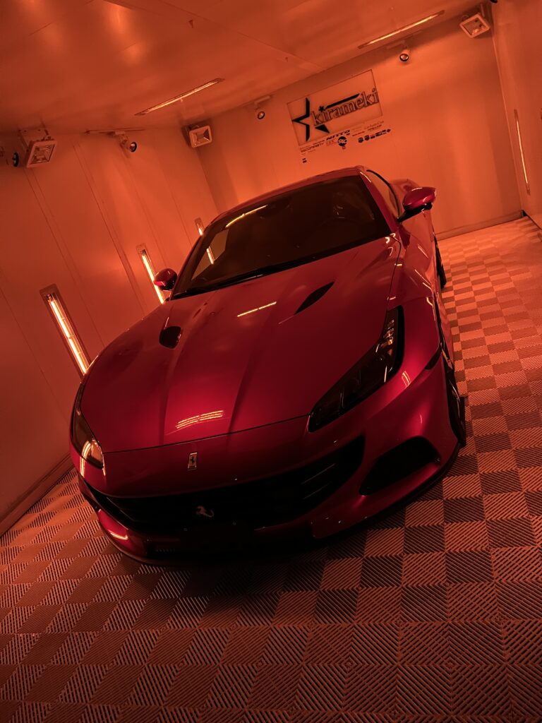 Ferrariカーコーティング神戸大阪