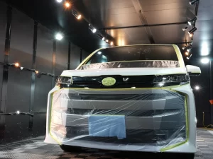 トヨタノアコーティング,サーブフェイス,セラミックコーティング,大阪カーコーティング,神戸カーコーティング