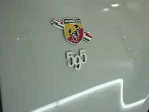アバルト595コーティング,大阪カーコーティング,神戸カーコーティング