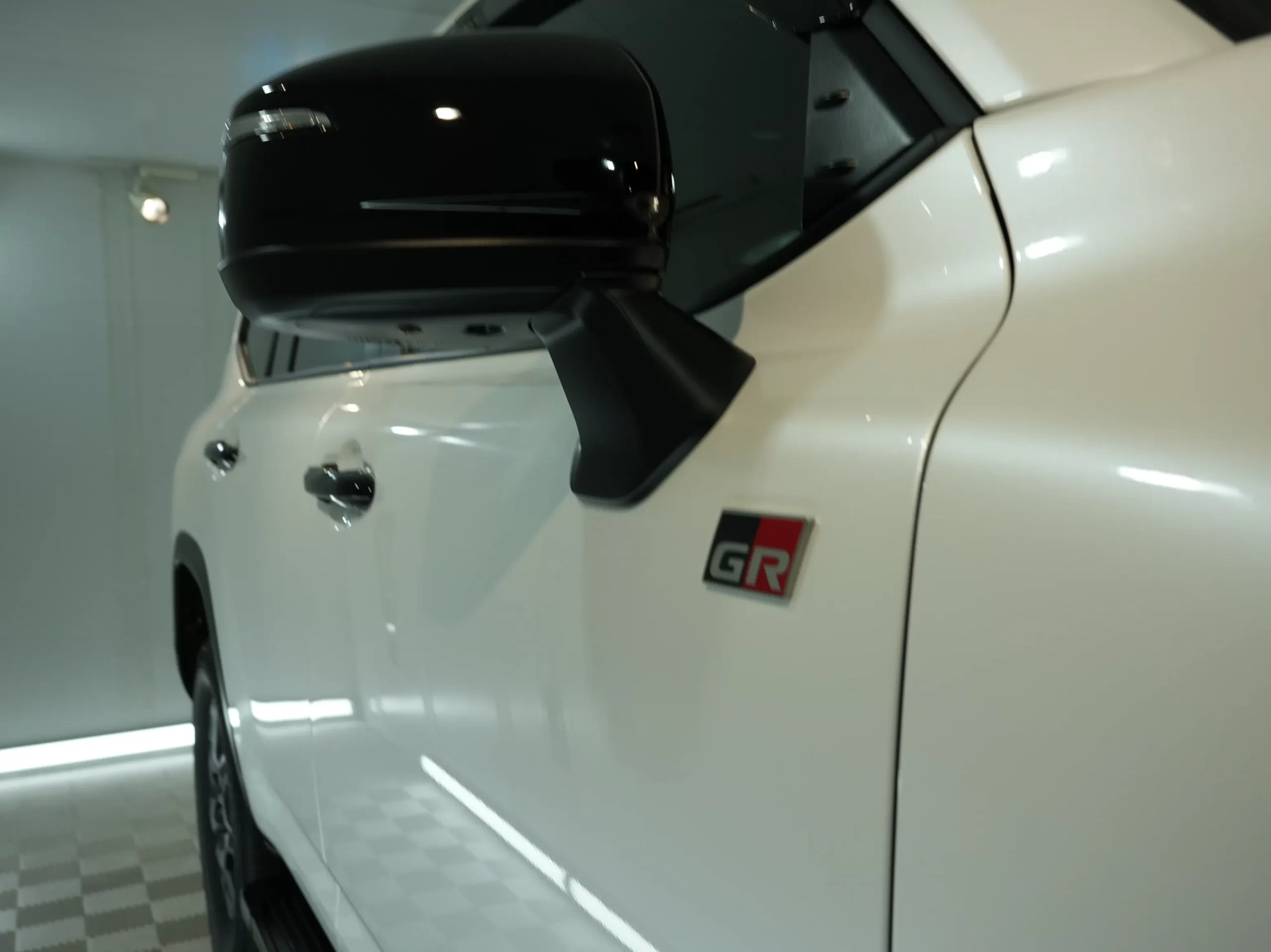 ランクルGR300コーティング,サーブフェイス,大阪カーコーティング,神戸カーコーティング