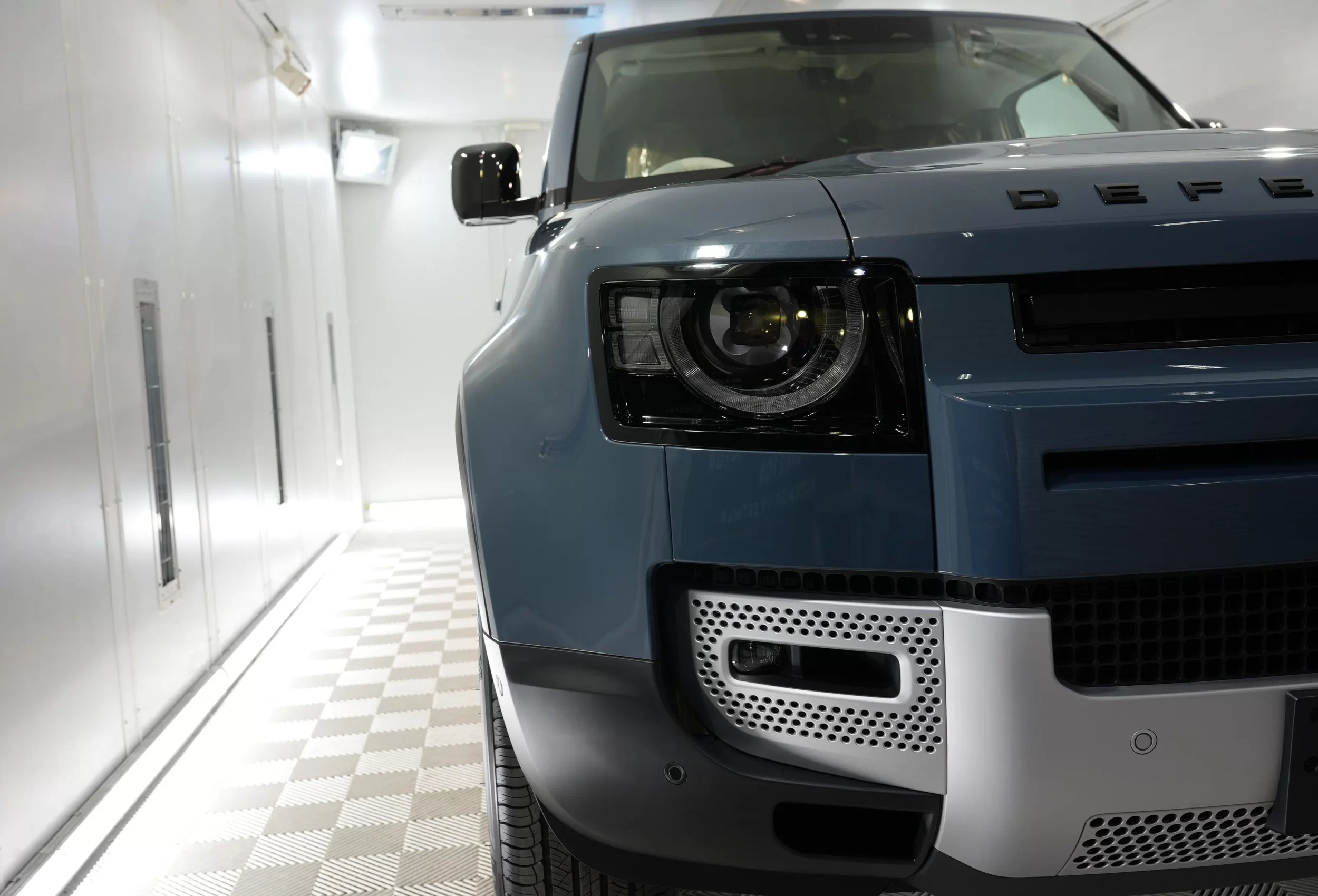 ディフェンダーコーティング,ナシオール,西宮コーティング専門店,大阪コーティング専門店,神戸コーティング専門店