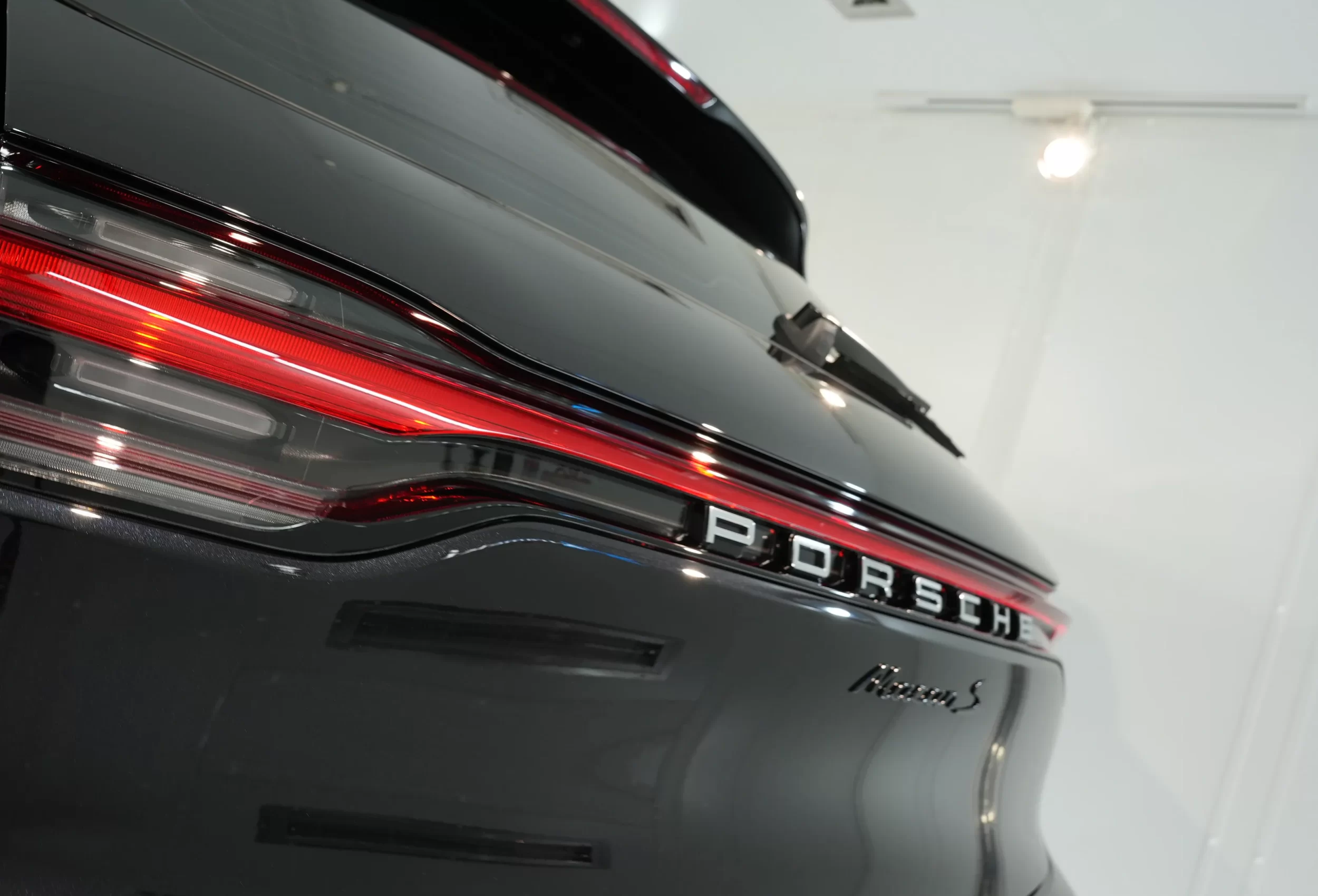 ポルシェコーティング,マカンコーティング大阪・兵庫コーティング専門店、