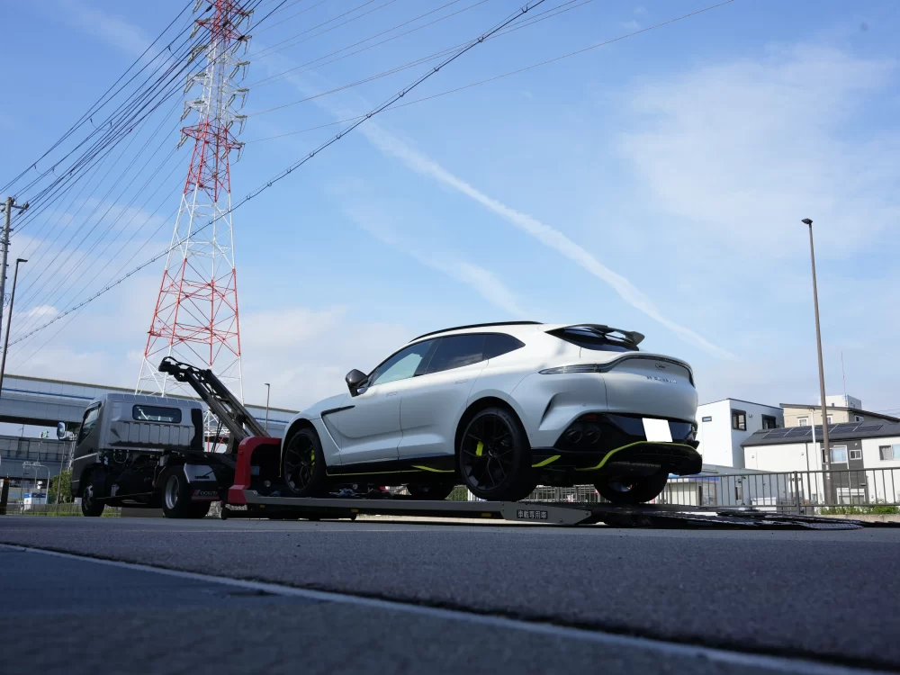 アストンマーティンコーティング,DBXコーティング,大阪コーティング専門店,神戸コーティング専門店