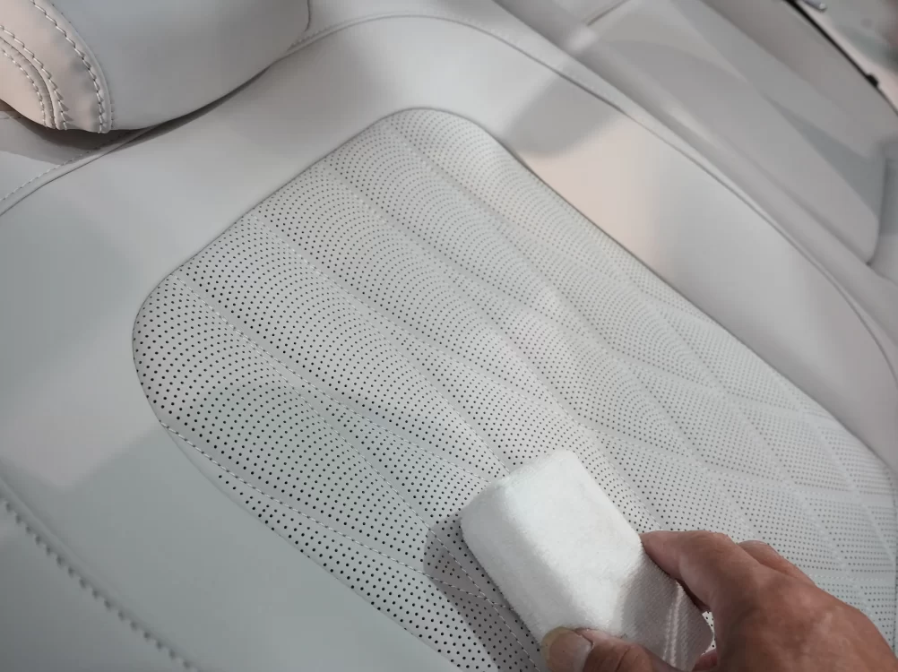 シートコーティング,レザークリーニング,車内清掃