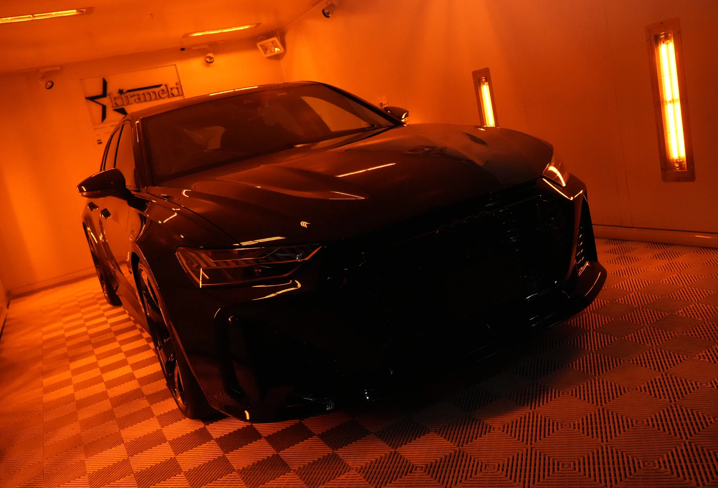 アウディ RS 6 GT 赤外線ヒーター 焼き付け乾燥ブース 兵庫 大阪 kirameki