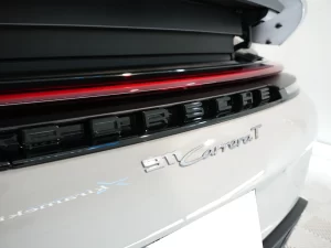 ポルシェ 911 Carrera T リアエンブレム コーティングツヤ 兵庫 大阪 kirameki