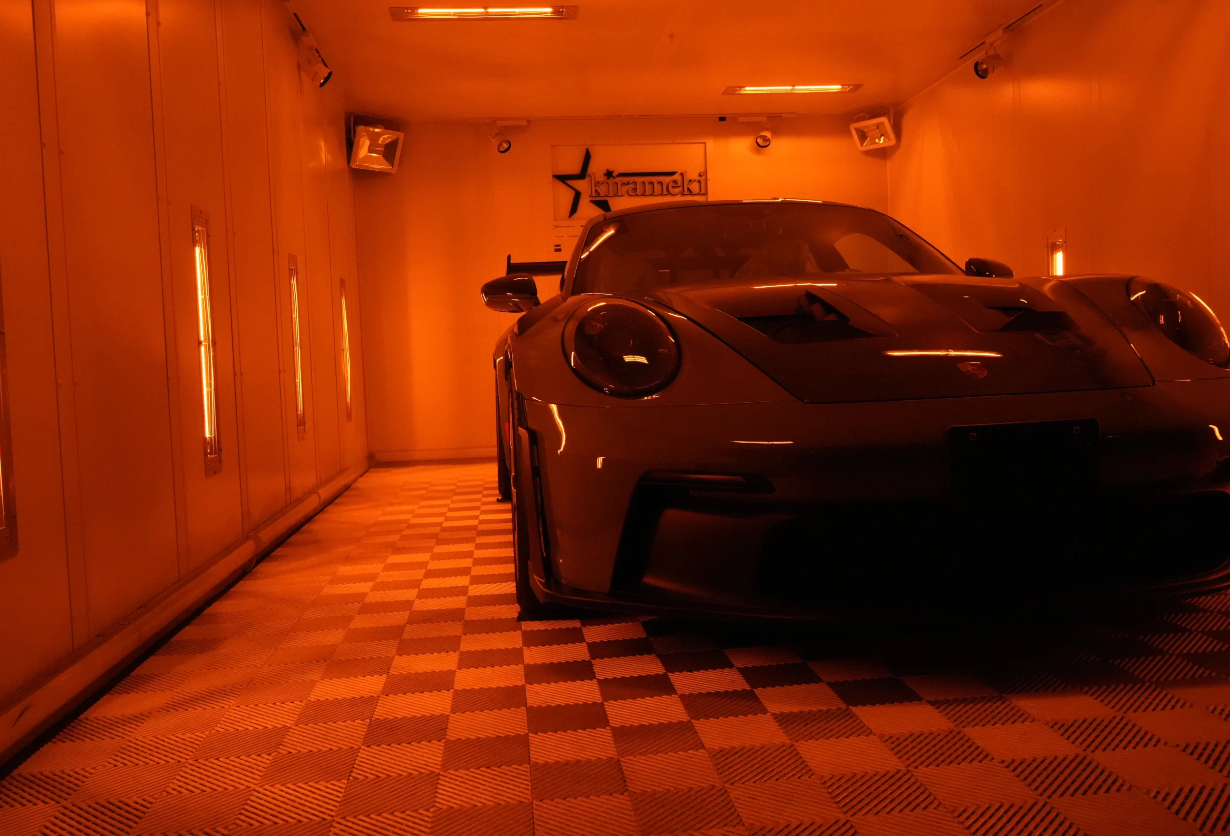 ポルシェ 911 GT3 RS 赤外線ヒーター 焼き付け乾燥 兵庫県尼崎市 kiramek