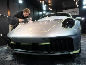 911 タルガ 4 GTS マスキング養生 下地処理 研磨作業 兵庫県尼崎市 kirameki