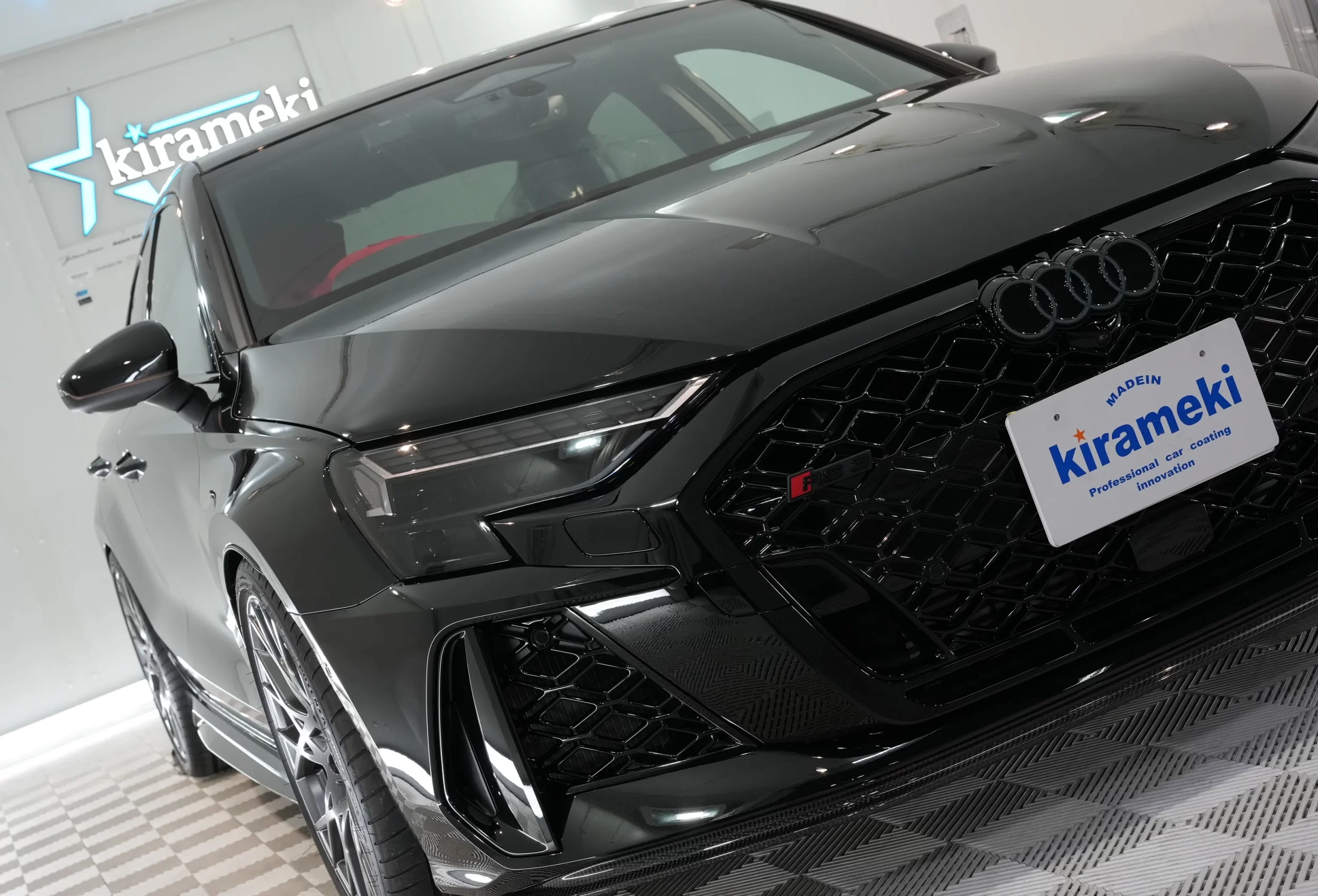 アウディ RS3 セダン ガラスコーティング 新車磨き 兵庫 大阪 kirameki
