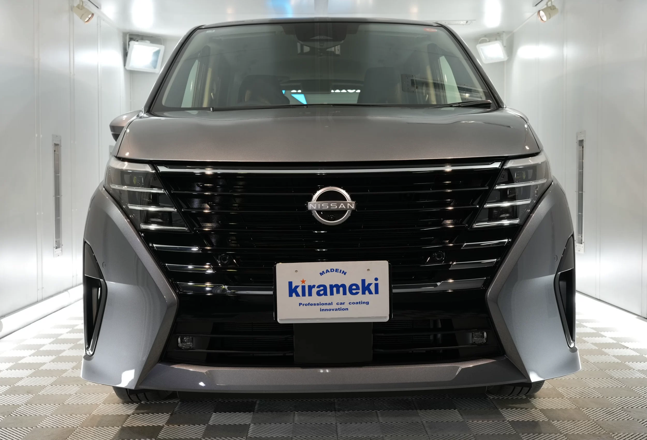 日産 セレナ フロントグリル 下地処理 兵庫県尼崎市kirameki